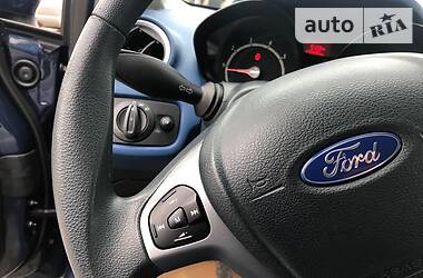 Хэтчбек Ford Fiesta 2009 в 