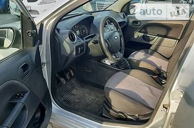 Хэтчбек Ford Fiesta 2007 в 