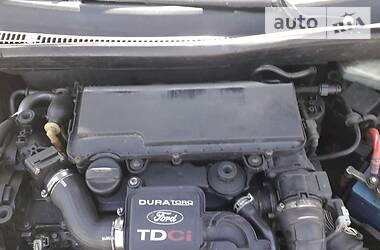 Хетчбек Ford Fiesta 2006 в 