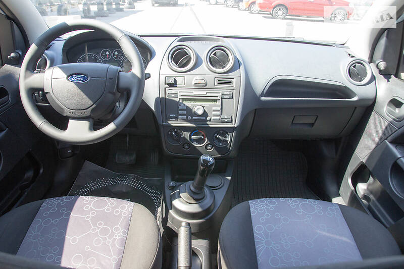 Хетчбек Ford Fiesta 2006 в Запоріжжі фото 22 Хетчбек Ford Fiesta 2006 в Запоріжжі