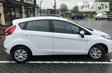 Хетчбек Ford Fiesta 2010 в Хмельницькому