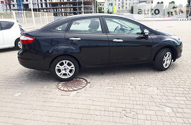 Седан Ford Fiesta 2014 в Харькове