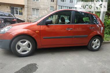 Хэтчбек Ford Fiesta 2006 в Ровно