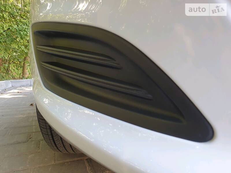 Седан Ford Fiesta 2019 в Львові