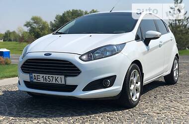 Хэтчбек Ford Fiesta 2013 в Днепре