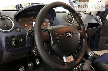 Хетчбек Ford Fiesta 2007 в 