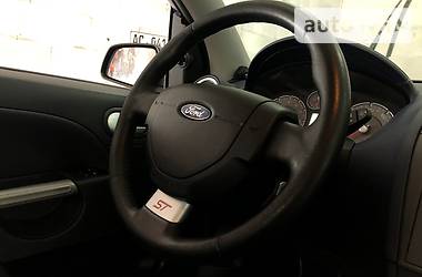 Хетчбек Ford Fiesta 2007 в 