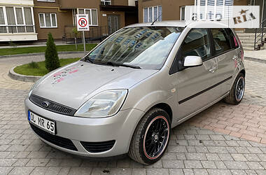 Хэтчбек Ford Fiesta 2005 в Львове