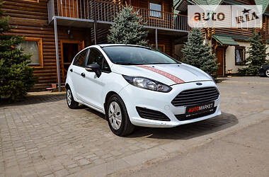 Хэтчбек Ford Fiesta 2013 в Херсоне