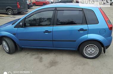 Хэтчбек Ford Fiesta 2004 в Переяславе-Хмельницком