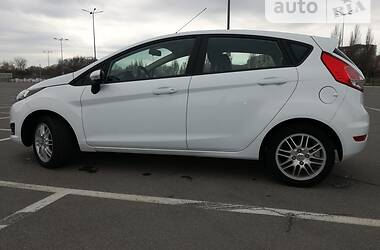 Хэтчбек Ford Fiesta 2017 в Днепре