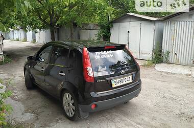 Хэтчбек Ford Fiesta 2006 в Одессе