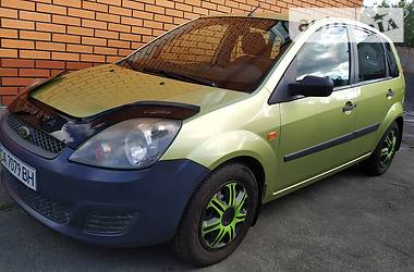 Хэтчбек Ford Fiesta 2005 в Киеве