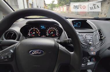 Хетчбек Ford Fiesta 2016 в Львові