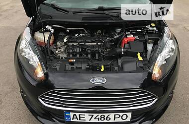 Седан Ford Fiesta 2015 в Никополе