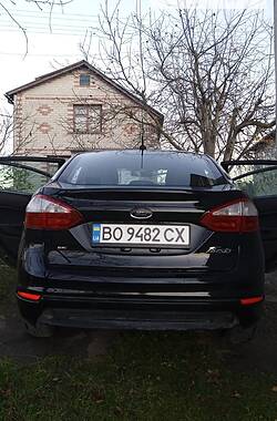 Седан Ford Fiesta 2016 в Тернополе