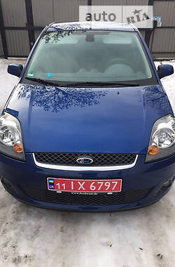 Хэтчбек Ford Fiesta 2008 в Львове