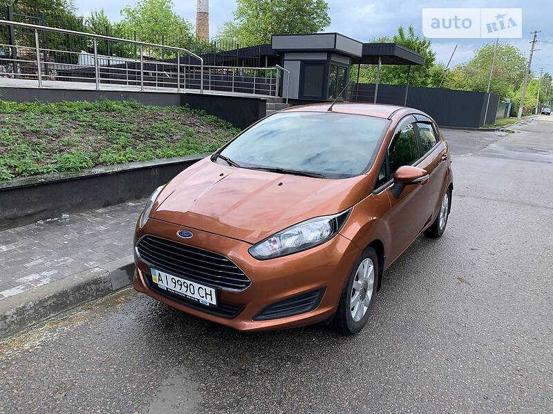 Хетчбек Ford Fiesta 2013 в Києві