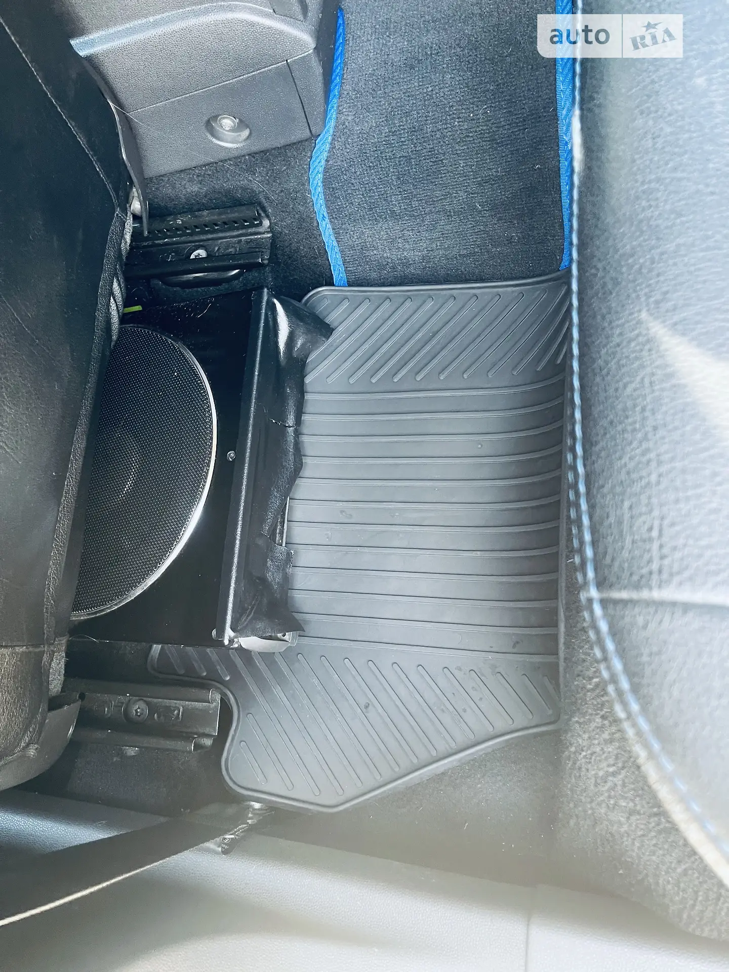 2013 Ford Fiesta - мініатюра 20