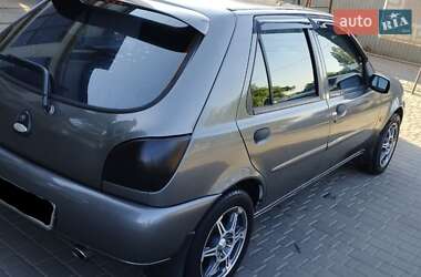 Хэтчбек Ford Fiesta 1998 в Одессе
