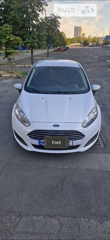 Седан Ford Fiesta 2019 в Киеве