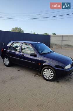 Хэтчбек Ford Fiesta 1998 в Умани