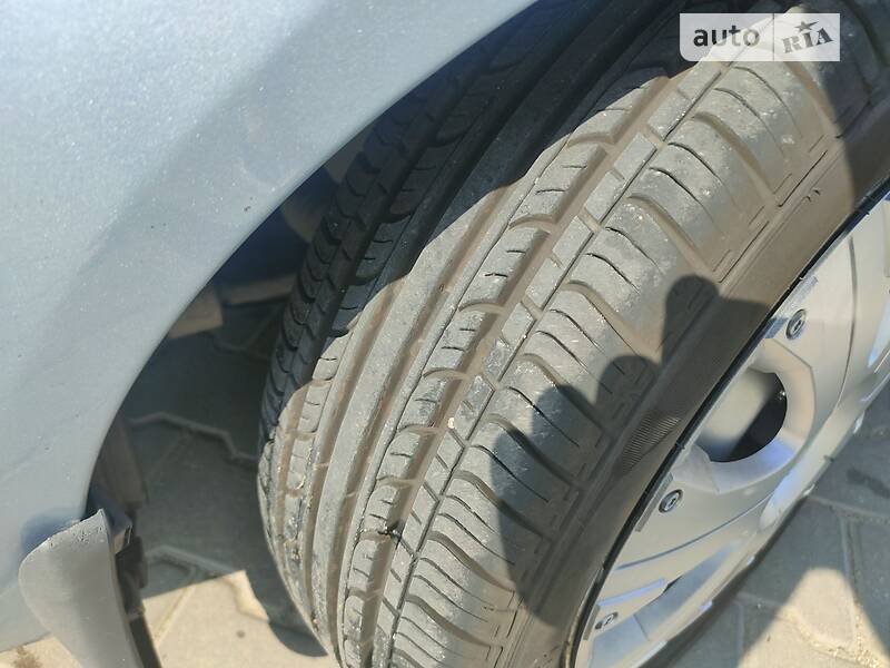 Хэтчбек Ford Fiesta 2005 в Одессе