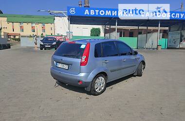 Хэтчбек Ford Fiesta 2005 в Одессе