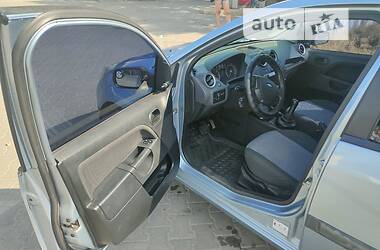 Хэтчбек Ford Fiesta 2005 в Одессе