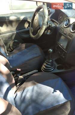 Хэтчбек Ford Fiesta 2006 в Одессе