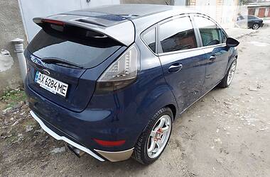 Хетчбек Ford Fiesta 2014 в Миколаєві