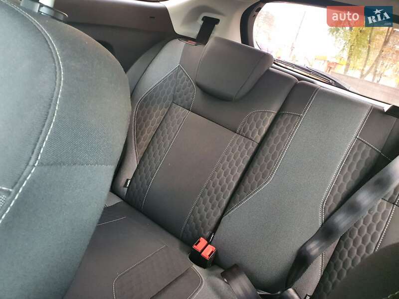 Хэтчбек Ford Fiesta 2013 в Нежине
