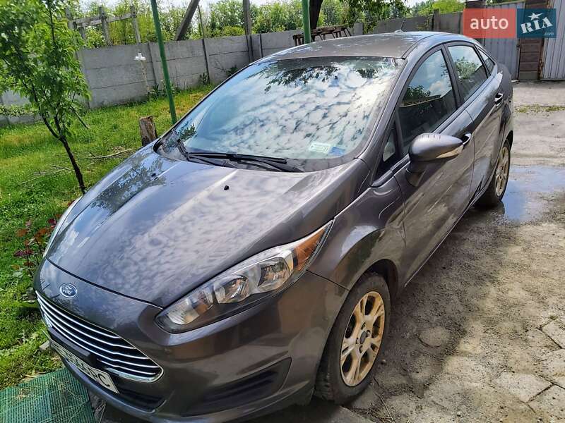 Седан Ford Fiesta 2015 в Днепре фото 10 Седан Ford Fiesta 2015 в Днепре