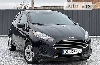 Хетчбек Ford Fiesta 2017 в Рівному