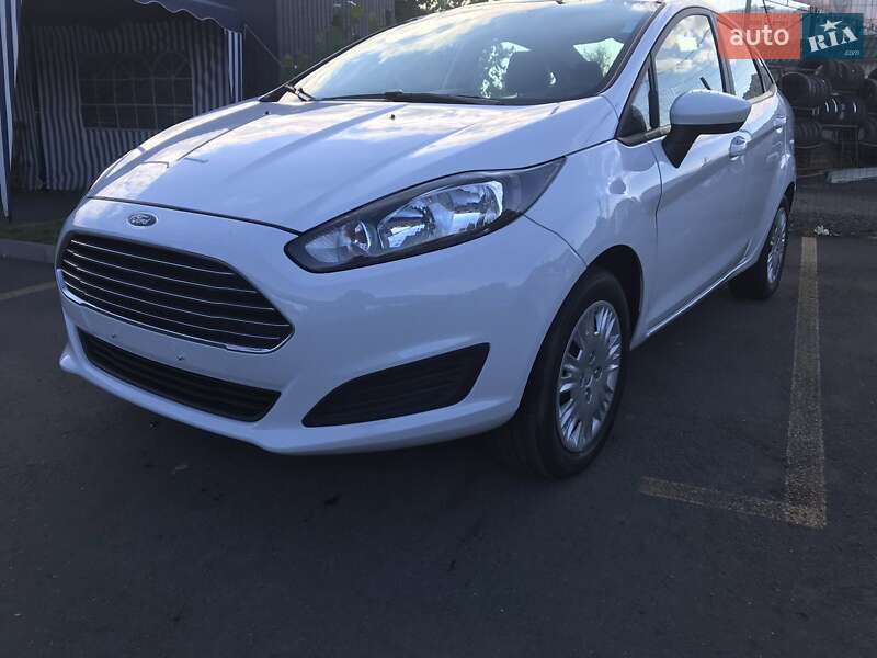Седан Ford Fiesta 2019 в Обухові
