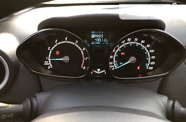 Хэтчбек Ford Fiesta 2019 в 