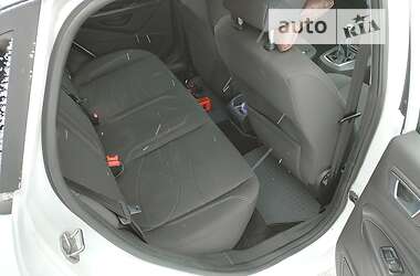 Хэтчбек Ford Fiesta 2013 в 