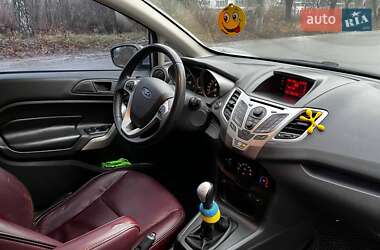 Хетчбек Ford Fiesta 2011 в Сумах