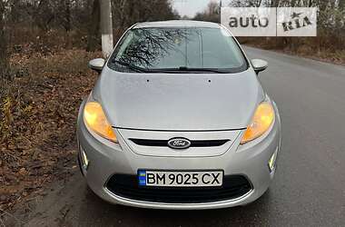 Хэтчбек Ford Fiesta 2011 в Сумах