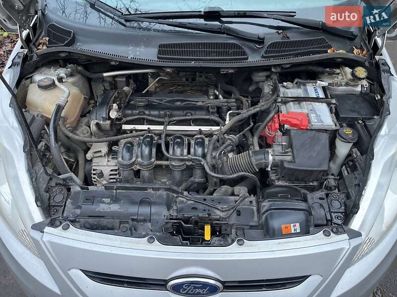 Хэтчбек Ford Fiesta 2011 в Сумах фото 18 Хэтчбек Ford Fiesta 2011 в Сумах