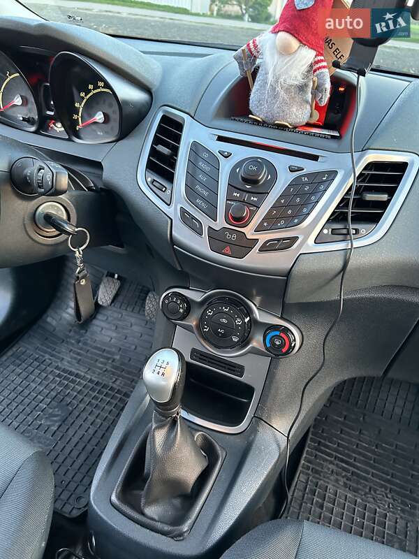Хетчбек Ford Fiesta 2008 в Луцьку