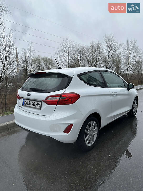 Хетчбек Ford Fiesta 2018 в Києві