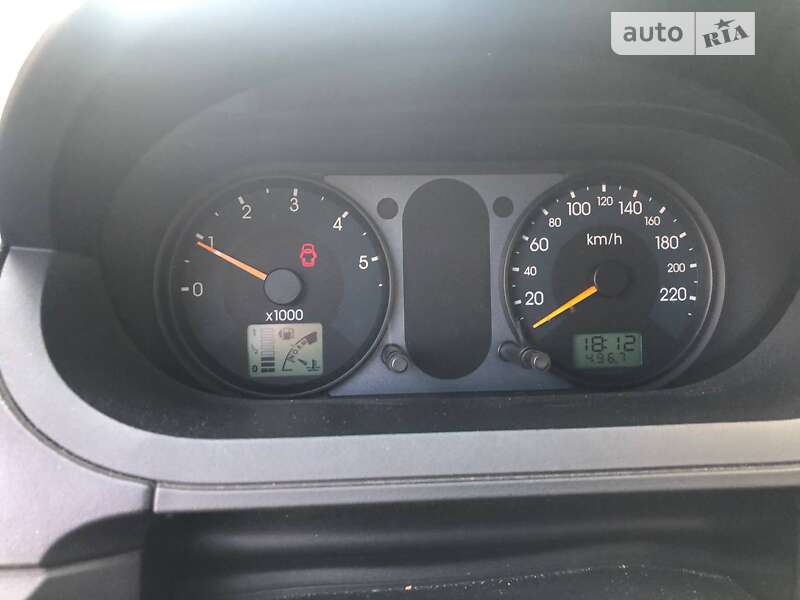 Хэтчбек Ford Fiesta 2002 в Киеве фото 7 Хэтчбек Ford Fiesta 2002 в Киеве