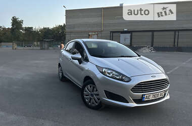Хэтчбек Ford Fiesta 2019 в 