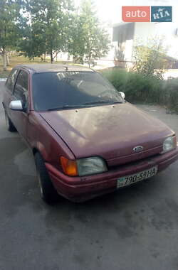 Хэтчбек Ford Fiesta 1990 в 