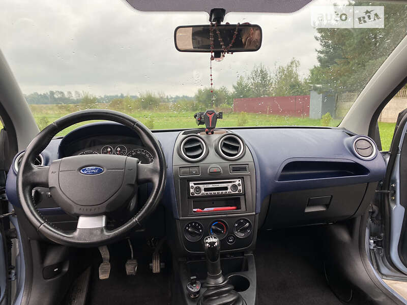 Хэтчбек Ford Fiesta 2006 в Львове фото 14 Хэтчбек Ford Fiesta 2006 в Львове