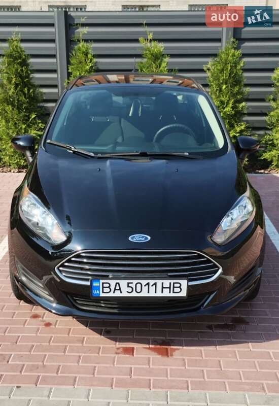 Седан Ford Fiesta 2018 в Черкассах