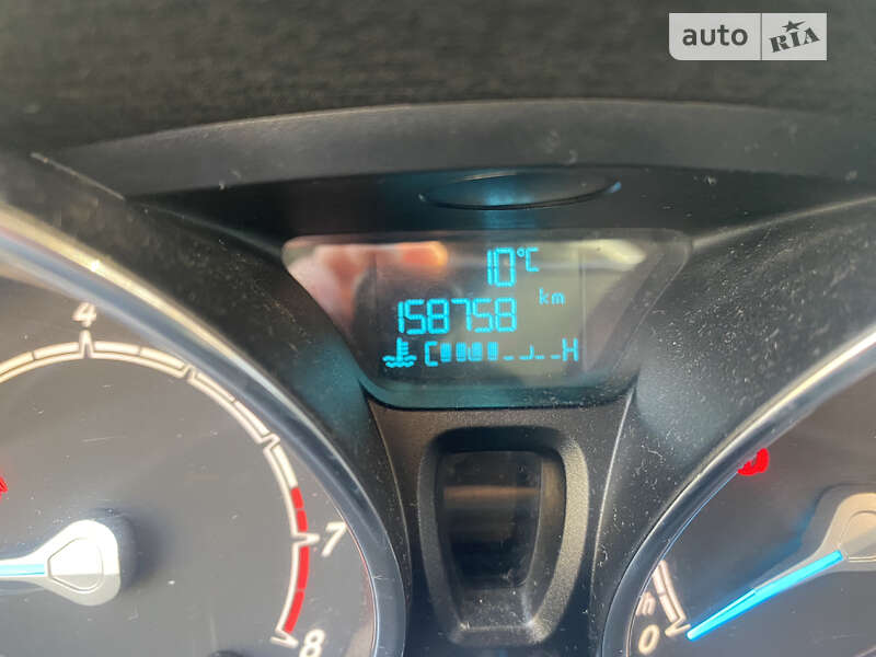 Хэтчбек Ford Fiesta 2015 в Хмельницком