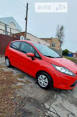 Хэтчбек Ford Fiesta 2010 в Полтаве