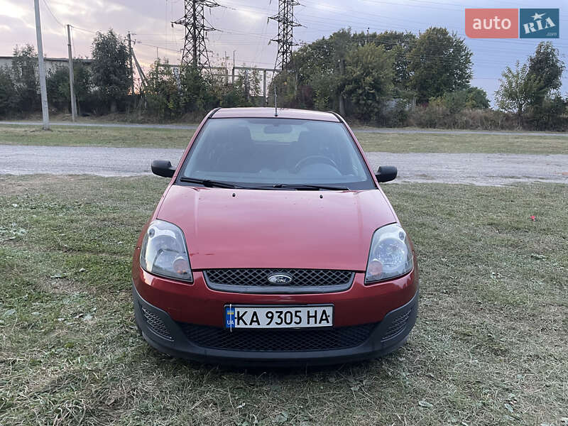 Хетчбек Ford Fiesta 2008 в Полтаві